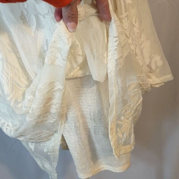 XCVI Floral Lace Cold Shoulder Top - Picture 7 of 10